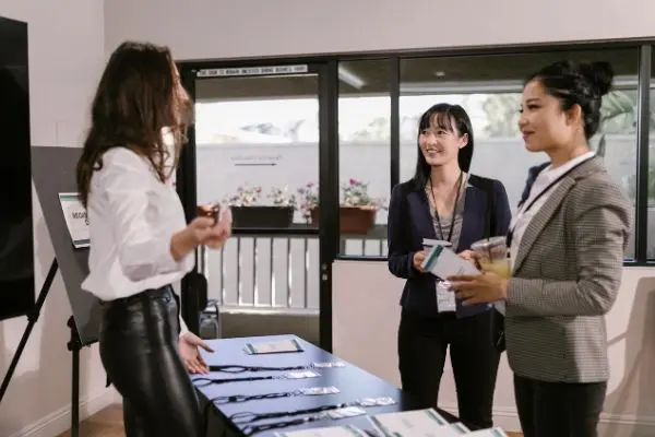 Networking: Der Schlüssel zu beruflichem Erfolg